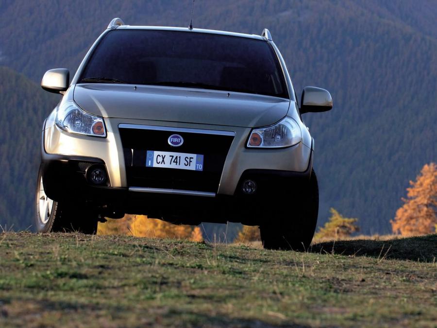  Fiat Sedici (189) 2006 года  (фото 33 из 137)
